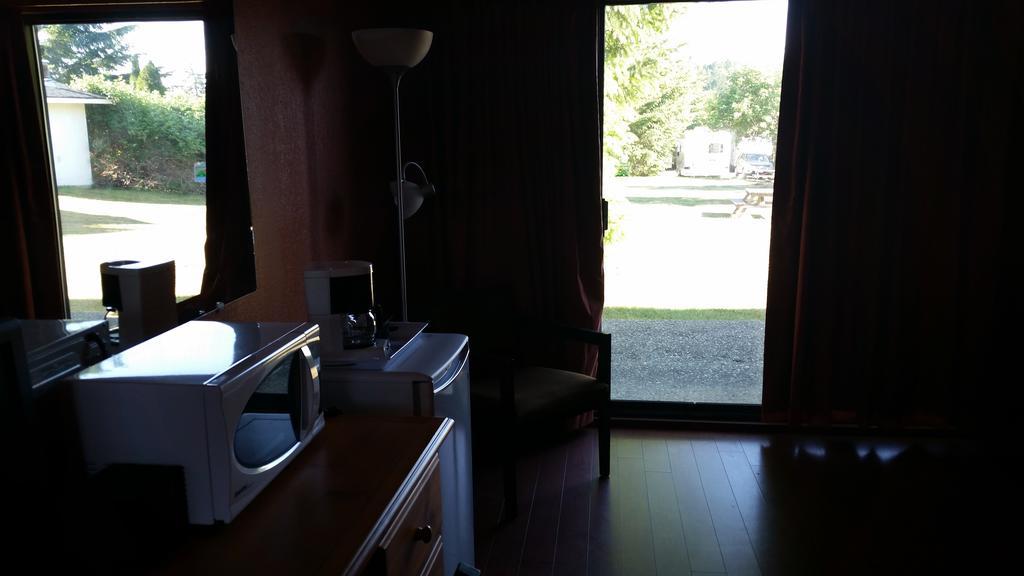 Timberlodge Rv & Campground Port Alberni Habitación foto